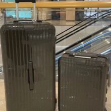 ��ĬEssential���PC�������ǹ�ɫ20��ǙC���U�������ܴa����