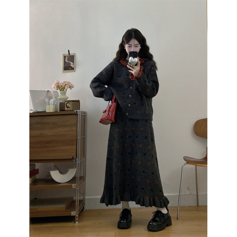 大码秋季新款胖MM韩系圆领针织上衣遮肚显瘦半身裙毛衣遮肉两件套|undefined