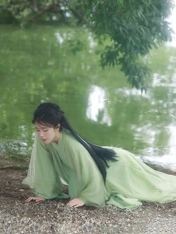 绿色素雅汉服女一整套魏晋交领古装超仙气清新淡雅古风飘逸套装|undefined