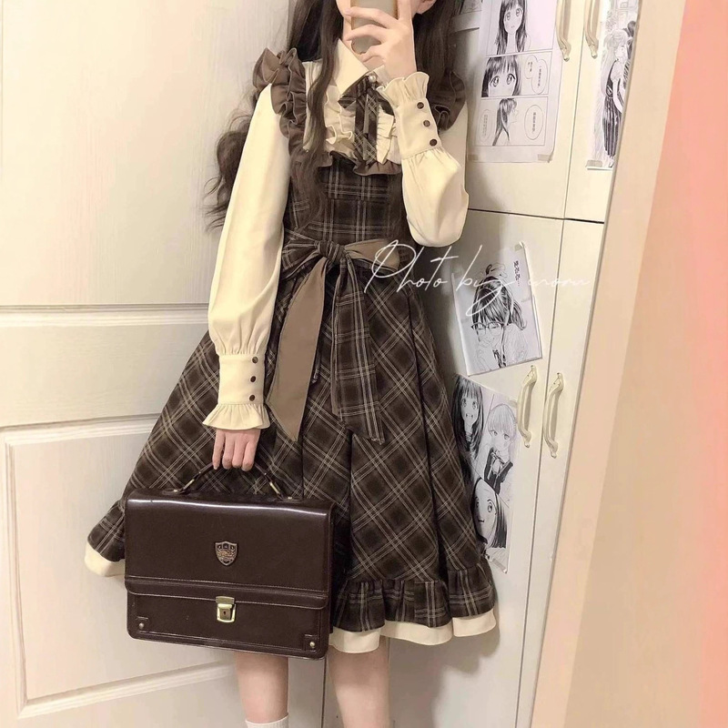 Autumn New Korean Retro College Style Petite Faux Two-Piece Plaid Dress for Women, High-Waisted Slimming Mid-Length Dress Autumn New Korean Retro College Style Petite Faux Two-Piece Plaid Dress for Women, High-Waisted Slimming Mid-Length Dress