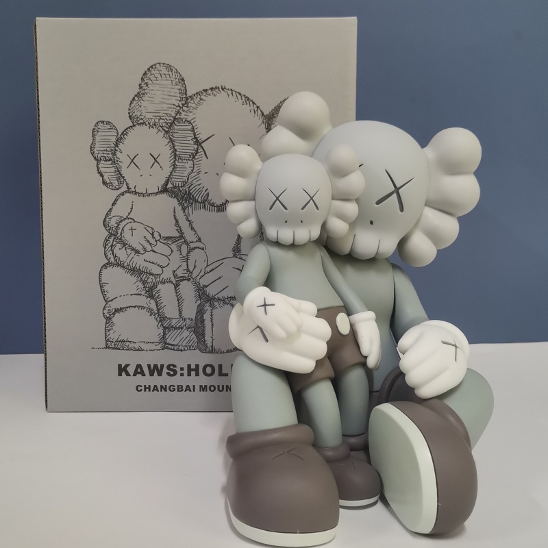 Kawsゴマ街公仔客間高級贅沢ファッション暴力熊のテーブルの置物手でアニメの家庭プレゼントをします。|undefined