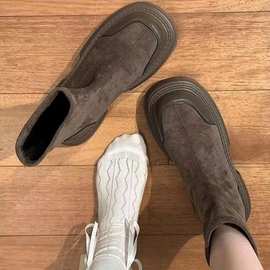 马丁靴女2024新爆款靴子女显脚小英伦风厚底增高圆头一脚蹬袜筒靴