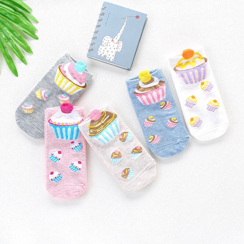 Foreign trade socks new cute cartoon socks Korean casual women's socks crayon small new low-cut socks in stock