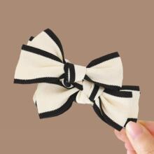 �n�������p����Ӱ�����Y�l�AŮ�¿�С���LŮ�r�аٴ���Rβ�㽶�A