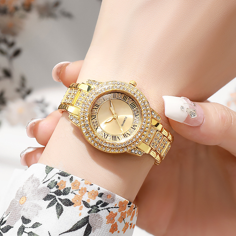 Tiktok Popular Fashion Women's Roman Pattern Watch Set Cornucopia Quartz Watch Full Diamond Bracelet Quartz Watch
