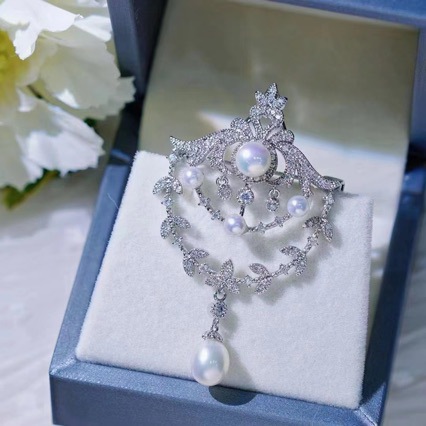 同款 高级珠宝宫廷缘 法式复古优雅百搭天然珍珠锆石胸针