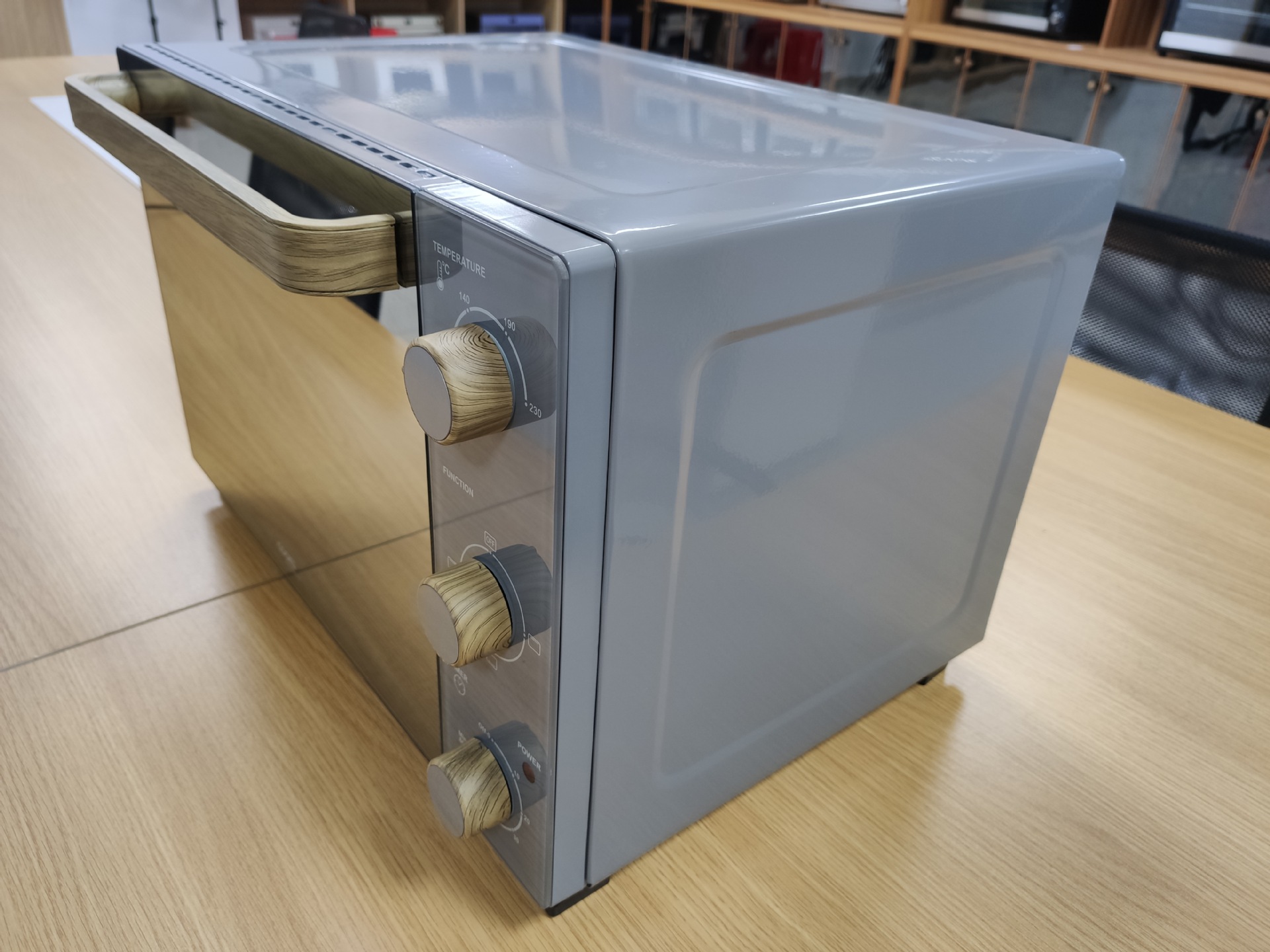 Horno eléctrico doméstico de 35 litros auto-horneado de gran capacidad inteligente multifuncional horneado pizza pastel comercio exterior al por mayor