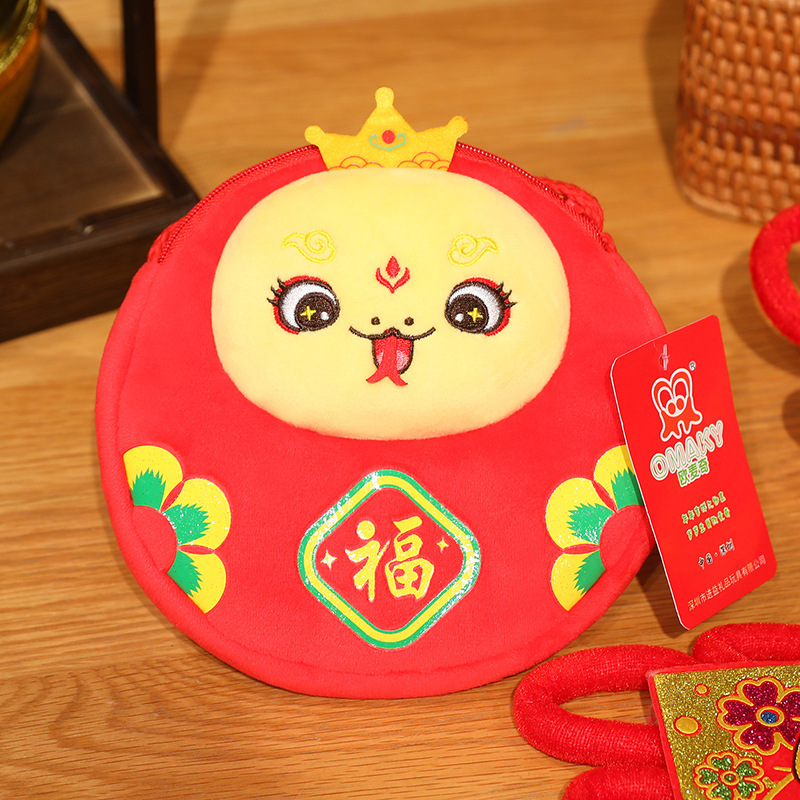 Venta al por mayor máquina de muñeca de 8 pulgadas muñeca de juguete de peluche muñeca boutique máquina de agarre regalo de boda muñeca de oso