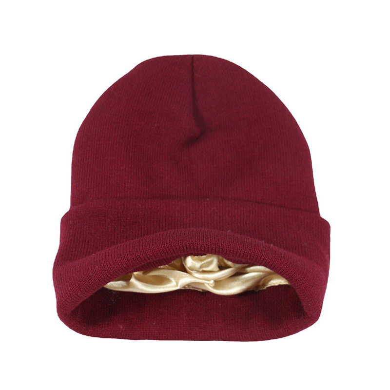 Cappello da donna lavorato a maglia in raso acrilico invernale colorato e autunnale_voghion.com