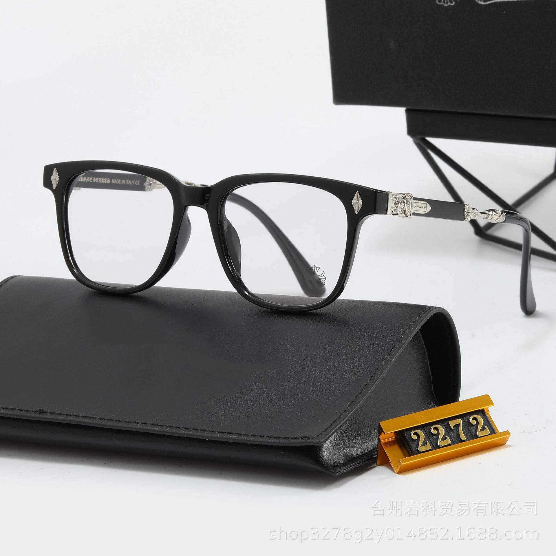 Sunglasses for men and women