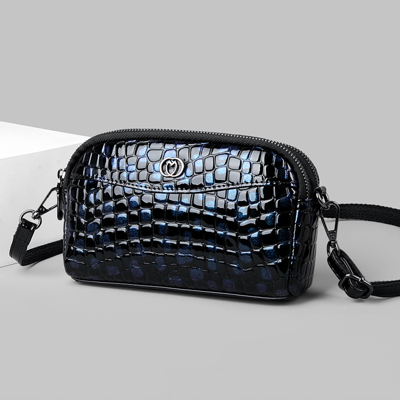 Borsa a tracolla di lusso in vernice con stampa leopardata_voghion.com
