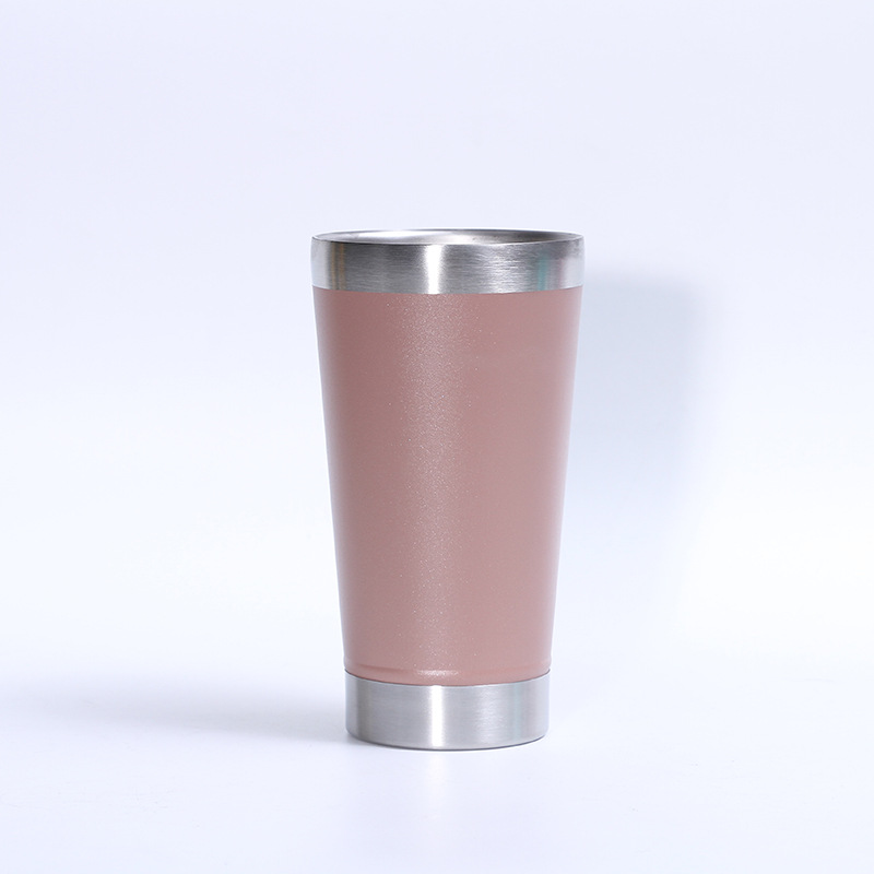 Brasil 20oz taza de cerveza de acero inoxidable al aire libre de coches de plástico taza de coche portátil auto-contenido botella abridor de vacío taza