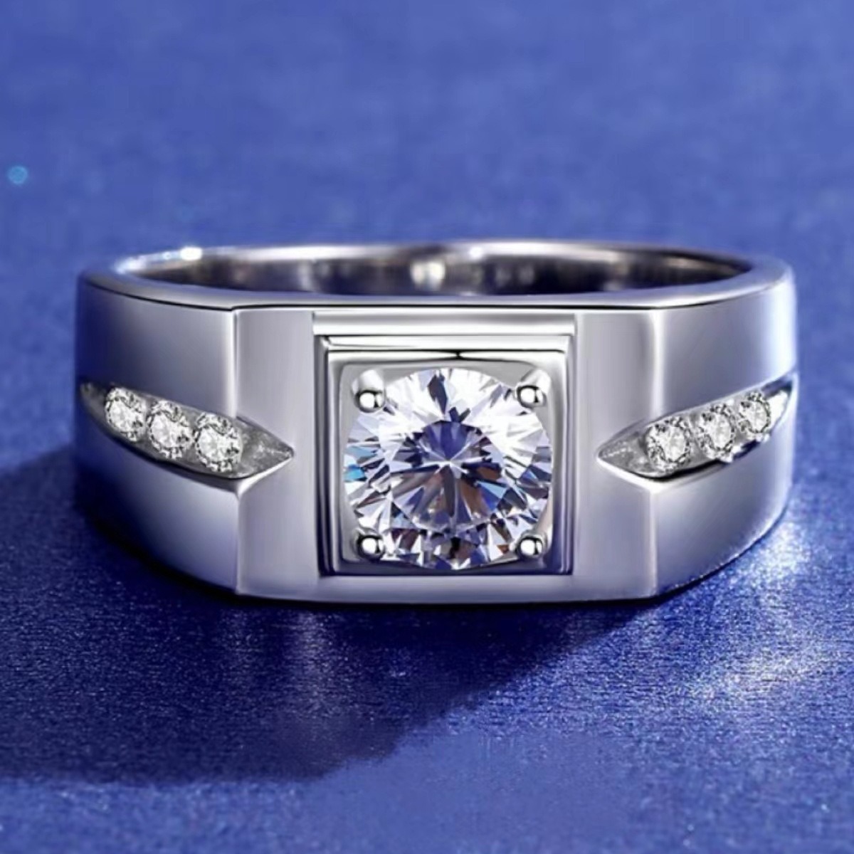 Romantic couple ring Korean style temperament small fresh opening adjustable size fashion ring micro diamond ring_voghion.com