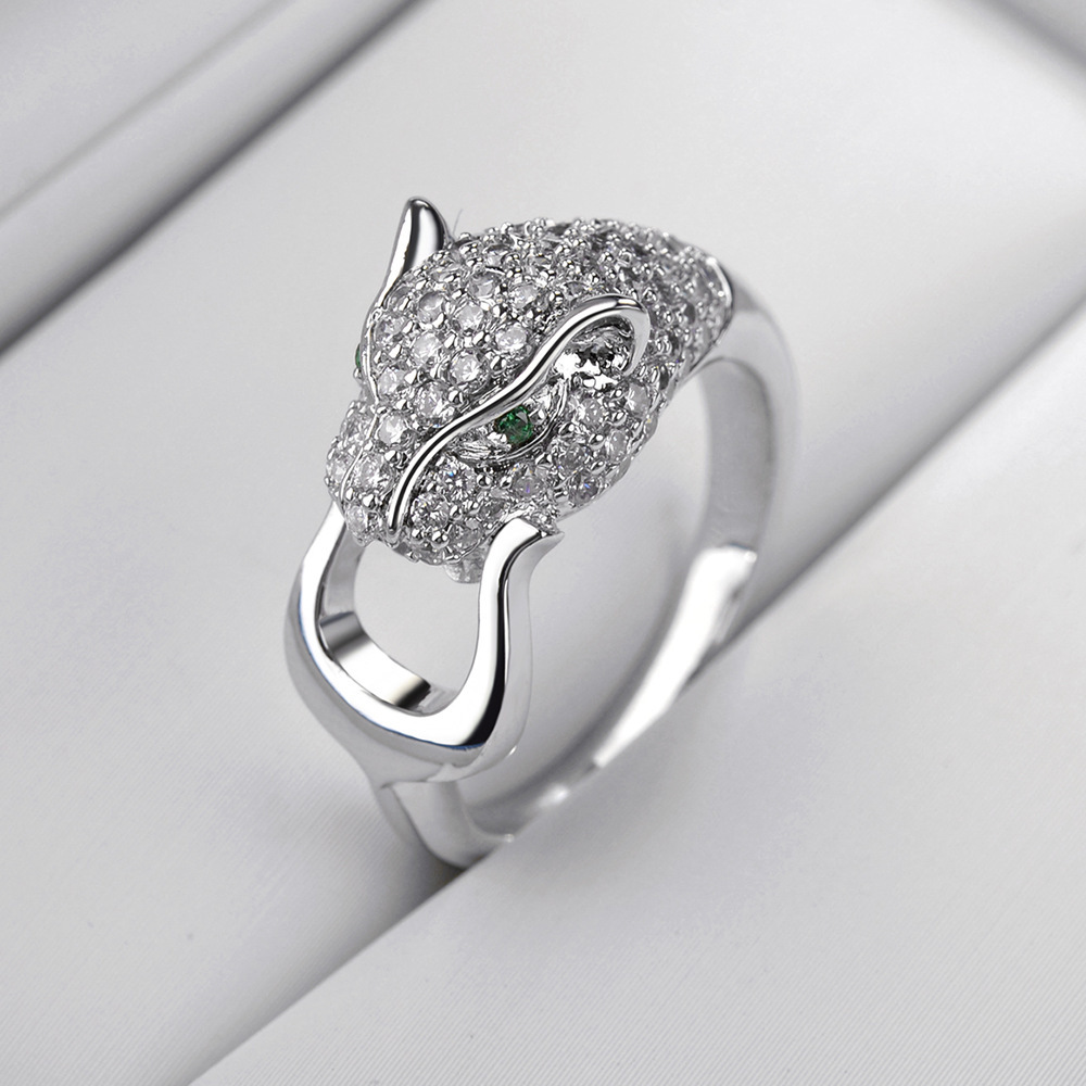 ŷ��ʱ�и�����������ͷ��ָ��ư׽�΢��AAA�ʯŮʿ��ָָ��