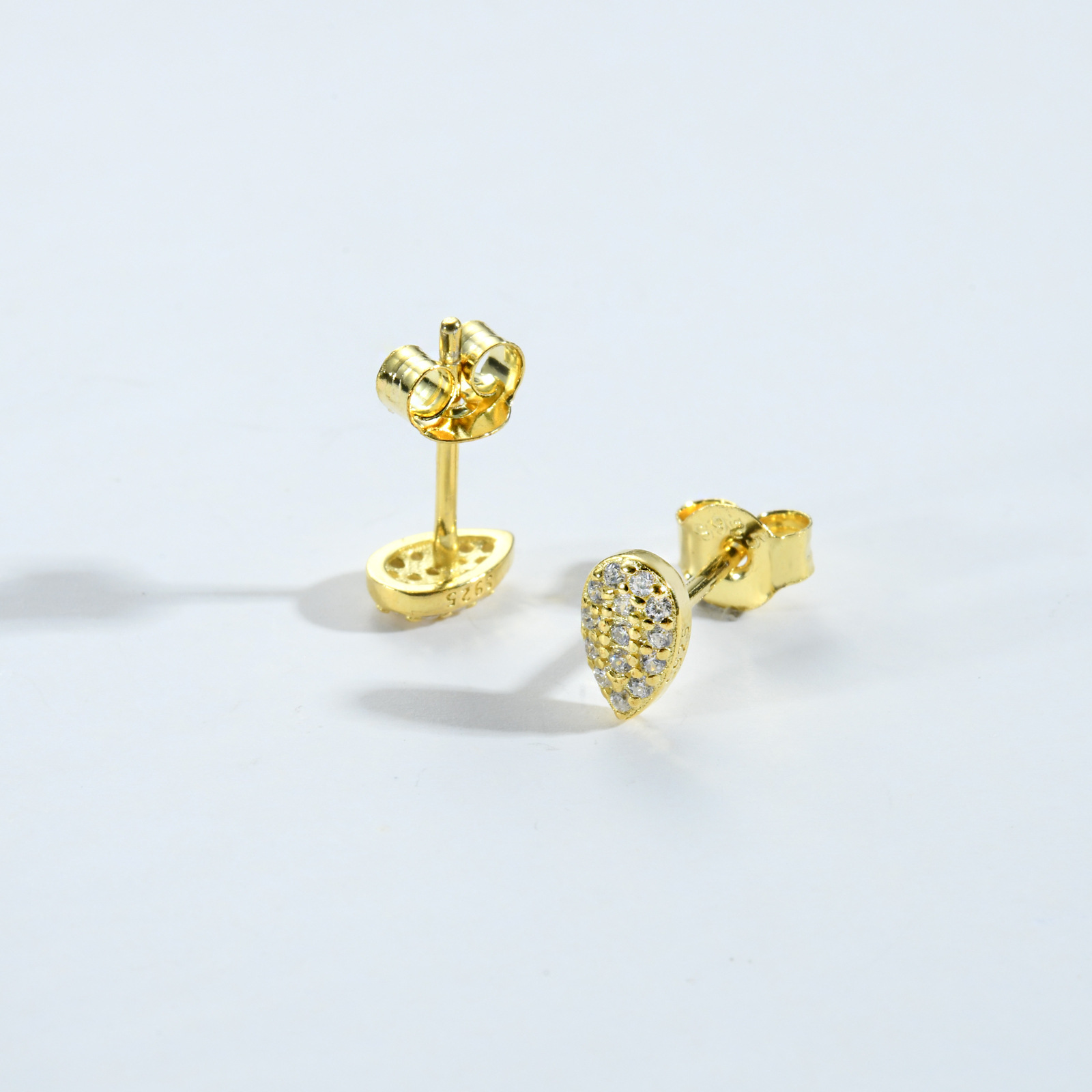 4g Weight 0.05µm-0.08µm Gold Plating Thickness Electroplating Gold Plating Process 925 Sterling Silver Ear Needle Material 18K Real Gold Plated, Platinum Plated Plating Material Zircon Inlay Material Ear Studs Classification 1 Pair Quantity Holiday, Daily Occasion 925 Sterling Silver Material Round, Square, Water Droplets Pattern Women's Gender Simple Style, Shiny Style Inlay Craft 1 Pair 925 Sterling Silver Zircon Round Square Water Droplets Ear Studs 6