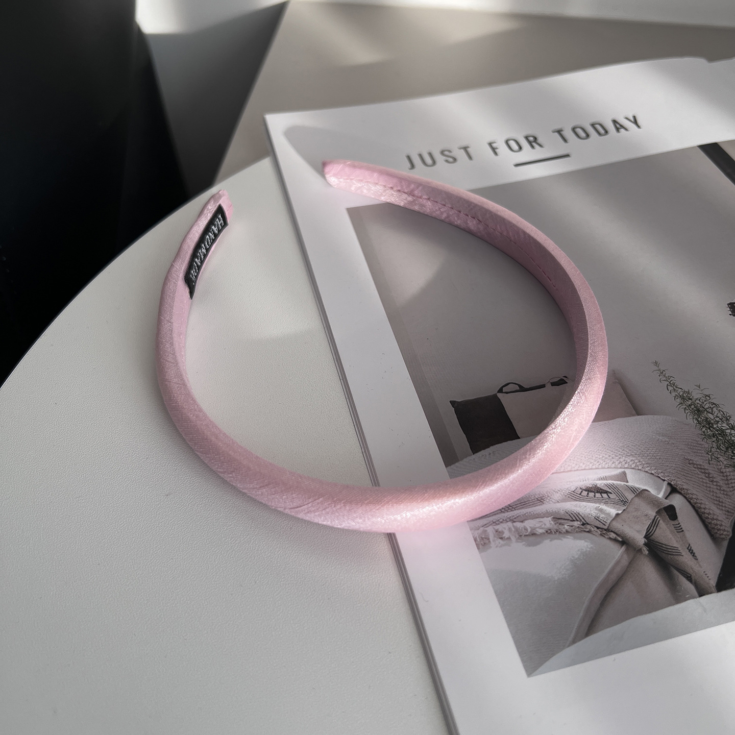 Exquisite Satin Headband For Women Solid Colour Minimalist Style_voghion.com