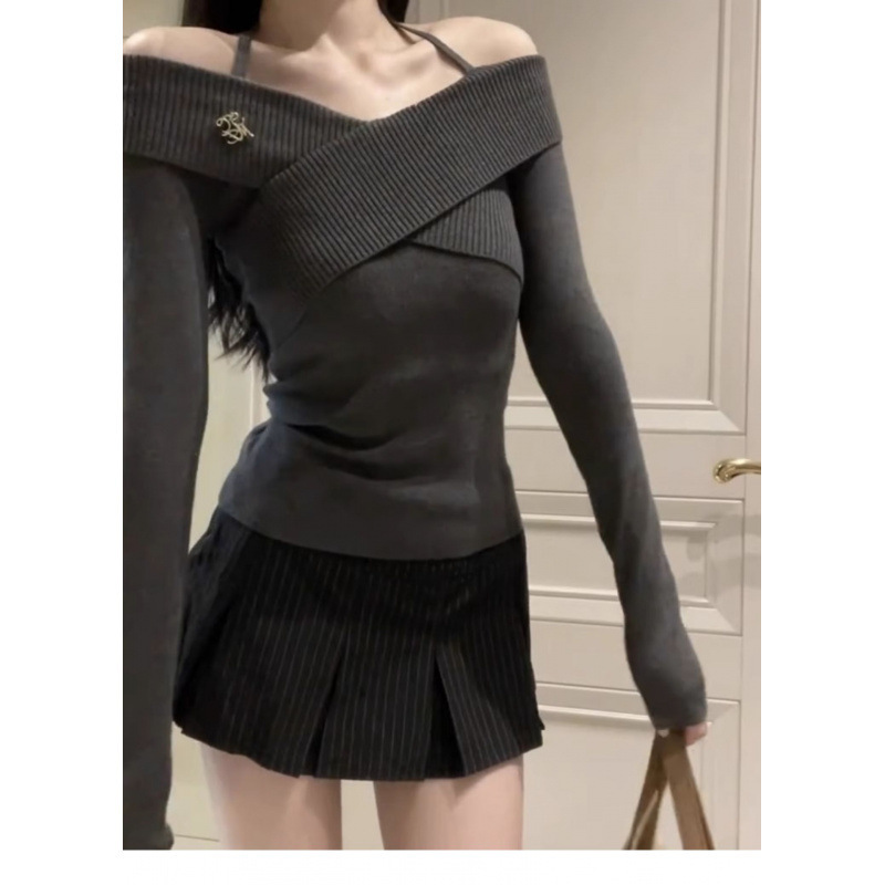 French Slim Fit Irregular Cross Off-Shoulder Sweater for Women Autumn and Winter Short High-End Bottoming Sweater