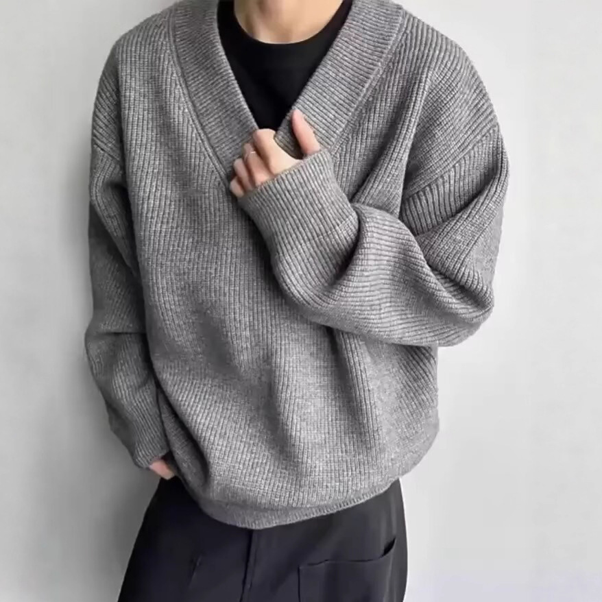 潮男美式复古纯色V字领毛衣男冬季慵懒针织套头外穿宽松上衣衫潮
