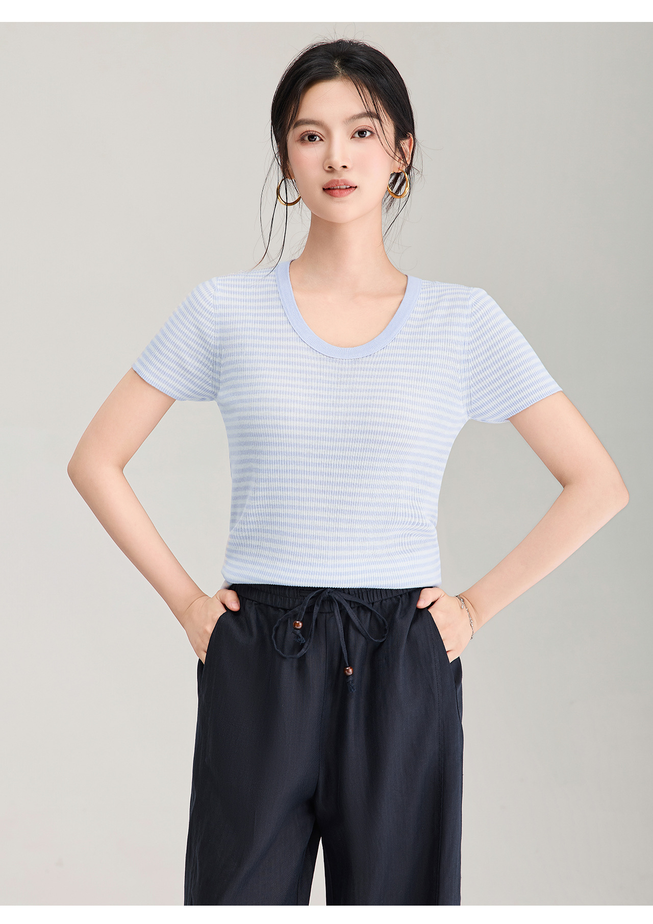 Áo thun nữ cổ U dệt kim sợi lanh siêu mịn tay ngắn — màu thiên thanh chi tiết 24