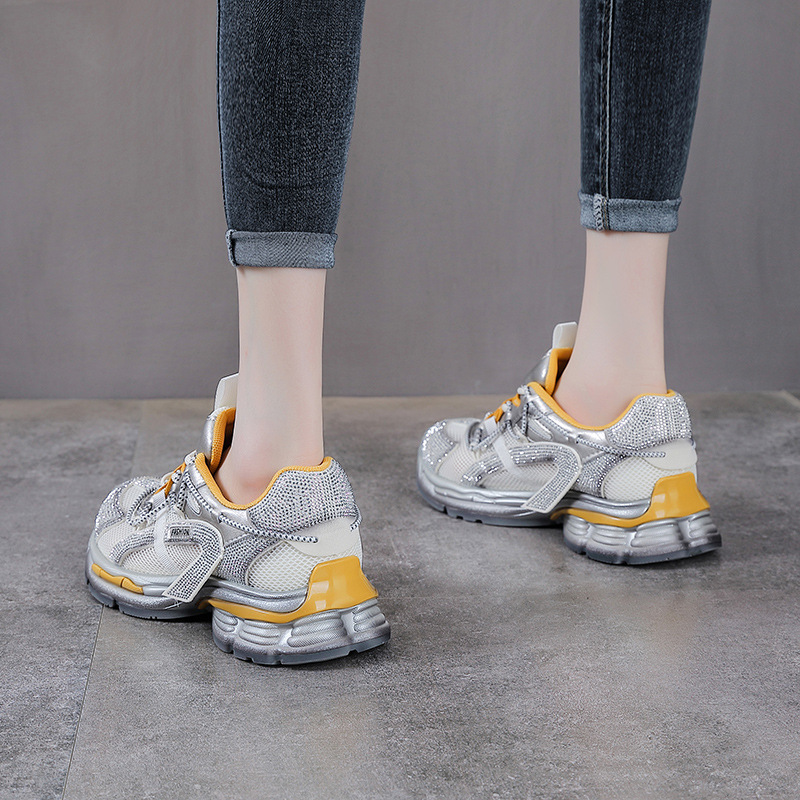 Giày sneaker nữ chunky đế dày, lưới thoáng khí, phối đá đính, phong cách thể thao — màu xám