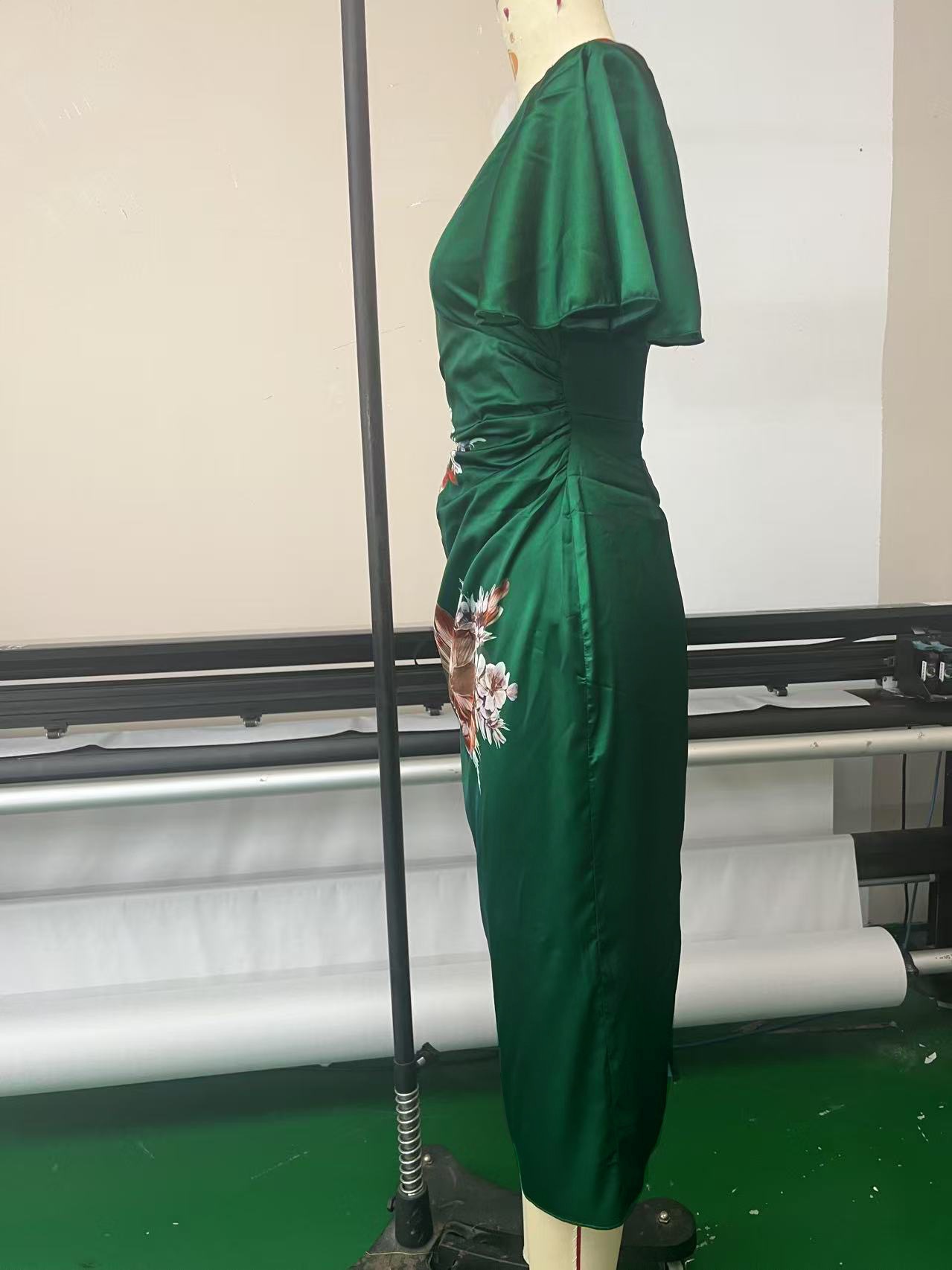 2026 European American Cross-border Independent Site SHEIN Printed Elegant Mid-length Dress For Workplace, Party,_ecoleips.com