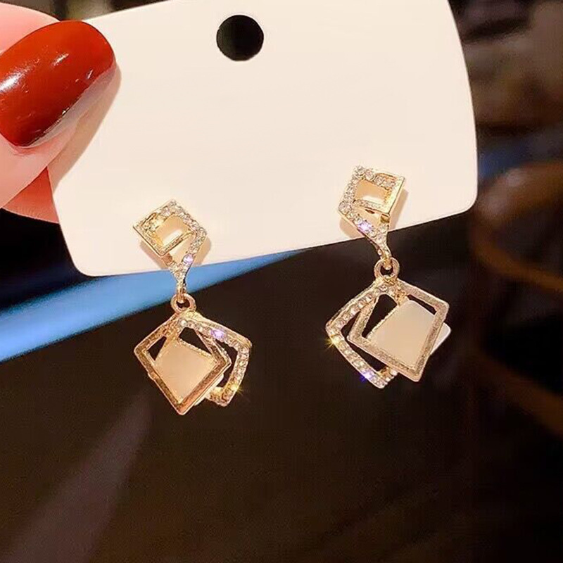 Fashionable geometric square elegant earrings