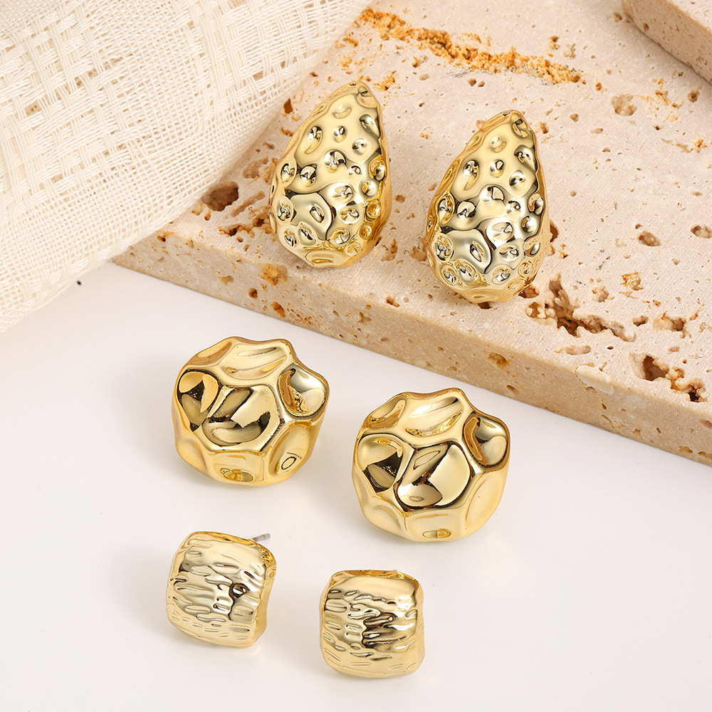 16g Weight Steel needle Ear Needle Material Ear Studs Classification 1 Set Quantity Daily Occasion CCB Material Geometric, Heart Shape Pattern All Seasons Season Women's Gender Plating Design Simple Style Style 1 Set Simple Style Geometric Heart Shape Plating CCB Ear Studs 17
