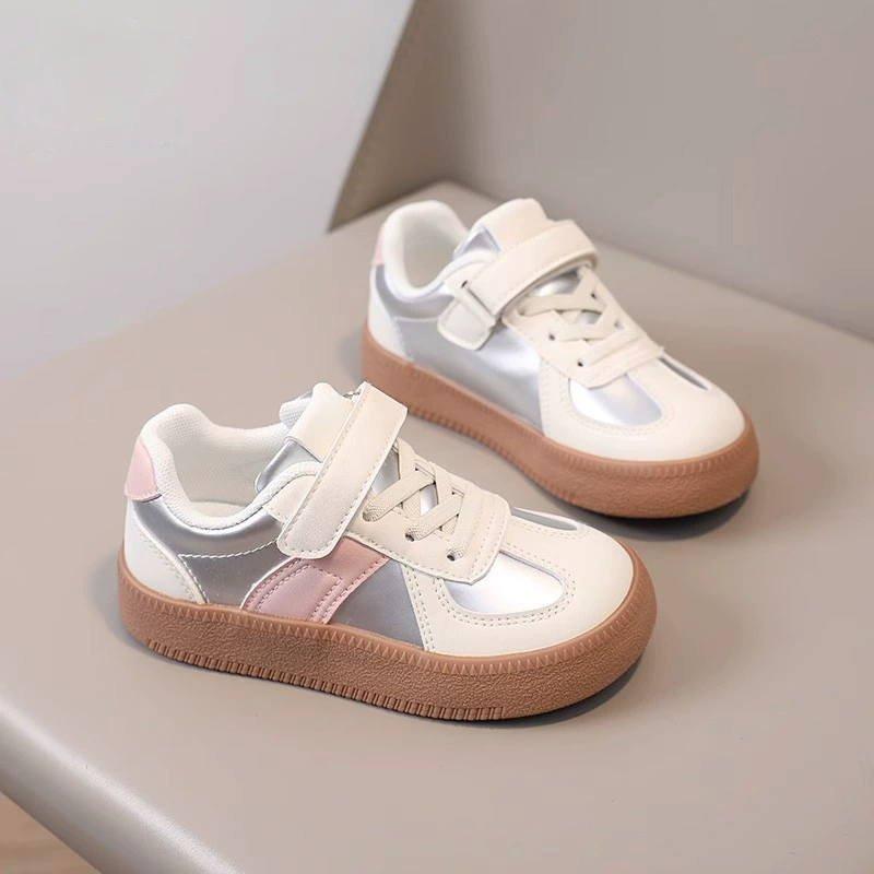 Детские кроссовки, моральные тренировочные туфли, спортивная обувь на мягкой подошве, обувь для мальчиков и девочек, белые туфли, новые модели осени 2025 года, дышащие, для детей старшего возраста.