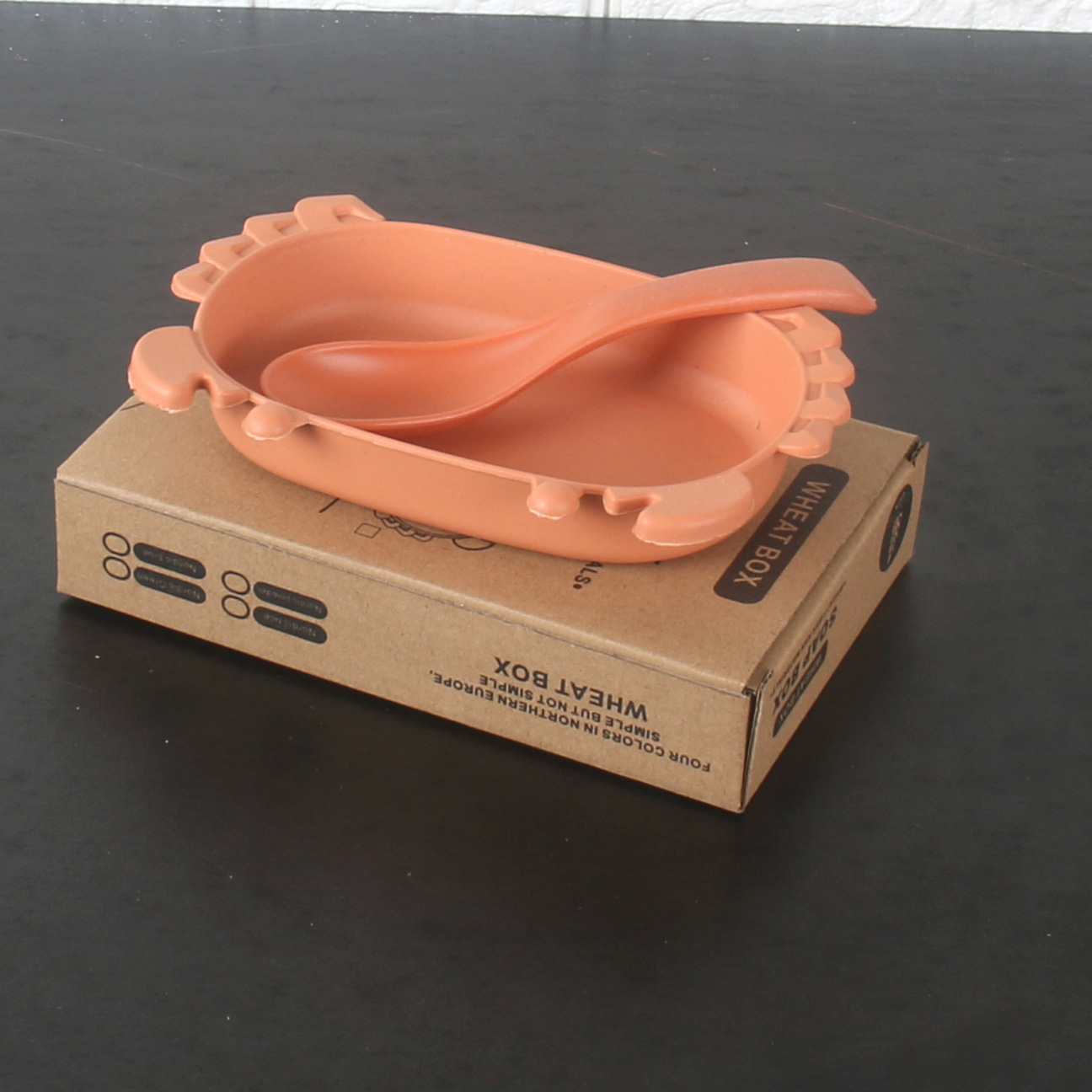 Plato Infantil con Cuchara de Paja de Trigo Resistente a Caídas para Niños y Estudiantes
