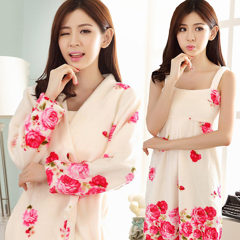 귀여운 플란넬 나이트가운 투피스 목욕 가운 홈 옷 파자마 여성 가을과 겨울 산호 양털 잠옷 긴팔 두껍게