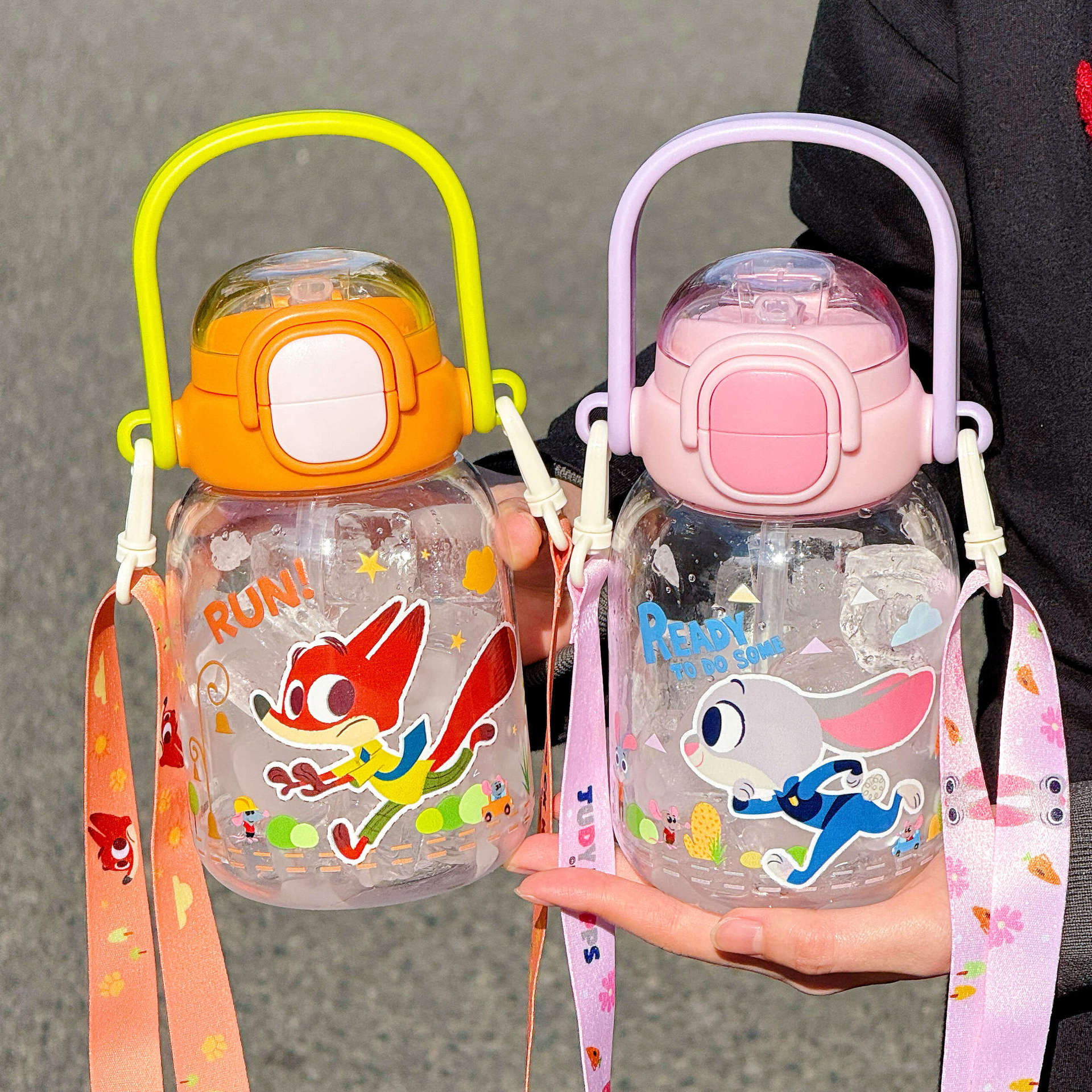 Taza de agua para niños de Mad Animal City, taza especial para estudiantes de primaria, jardín de infantes, taza de bebida doble para bebés