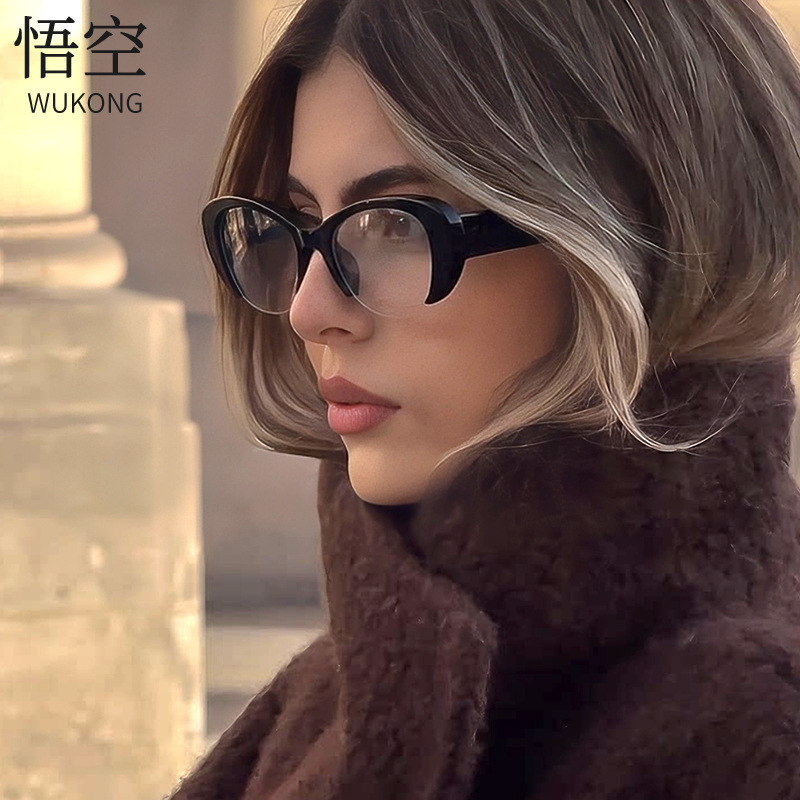 26 New half-frame glasses for women, featuring a retro and fashionable design, suitable for both Japanese and Korean styles, versatile, with a unique oval shape, and a small, understated browline frame 26 New half-frame glasses for women, featuring a retro and fashionable design, suitable for both Japanese and Korean styles, versatile, with a unique oval shape, and a small, understated browline frame