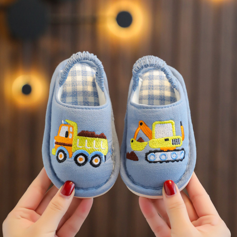 Children's Four Seasons boys and girls cotton wholesale baby cartoon home non-slip cotton slippers baby with heel
