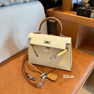 ����}ȫ����Ƥ������©���˻@�Ӹ������K����ܽ�հ��P���؃rб��