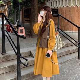 大码娃娃领连衣裙套装女秋冬胖mm300斤温柔风甜美马甲裙子两件套