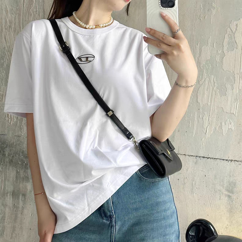 26 Spring/Summer Park Jae-Beom Style Korean Version Short-Sleeve Retro Couple T-Shirt with Letters on the Chest, Versatile Round-Neck Top for Men and Women