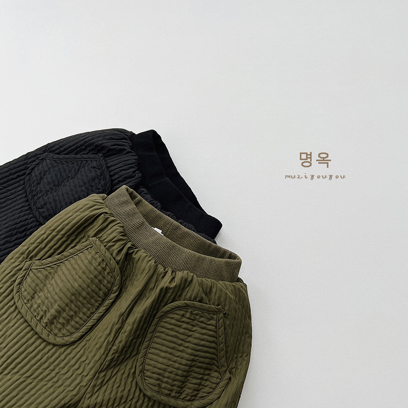 Simple Style Solid Color Polyester Boys Pants display picture 6