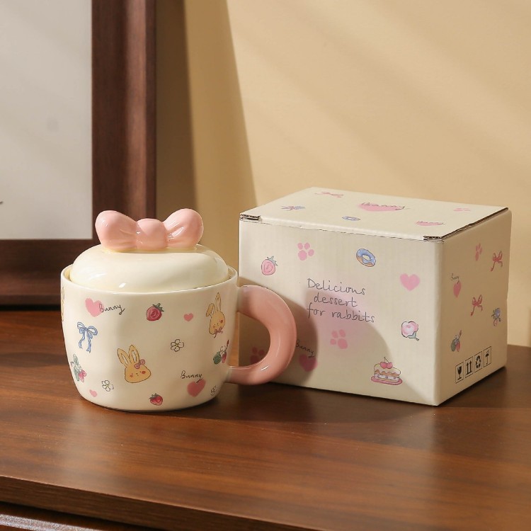 Conejo encantador taza de cerámica con tapa de alto valor facial regalo de pareja taza de agua de dibujos animados taza de café doméstica