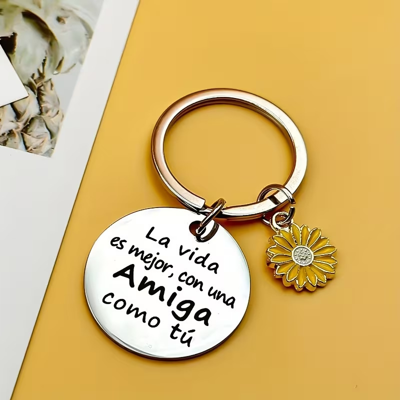 Friendship commemorative keychain, stainless steel round engraved tag, daisy pendant, creative gift, available for cross-border wholesale