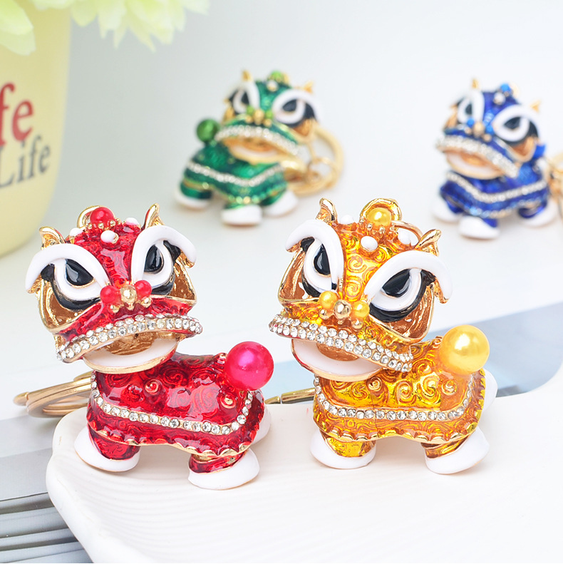 National Trend Lion Head Keychain Small Size Turning Head Lion Tourist Attraction Cultural and Creative Gift Guangdong Lion Dance Wholesale