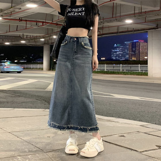 Half-length retro denim skirt for women Summer ins style design straight meat-covering niche high waist A- line sheath midi skirt