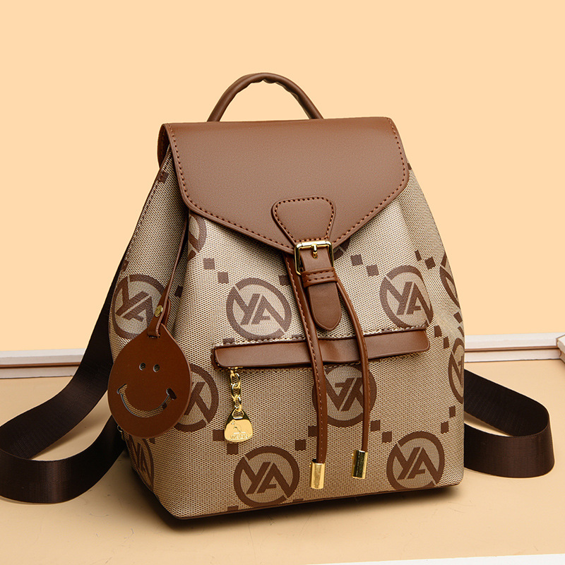 Mochila de mujer 2025 nueva moda versátil mochila de cuero suave de gran capacidad mochila de viaje casual mochila de alto valor