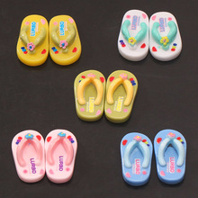 仿真拖鞋 树脂迷你玩具小鞋子亲子潮玩店夹娃机盲盒diy小礼品批发