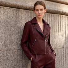 2025年秋季新款个性街头潮人潮流风西装领短款高级感纯色皮衣女式