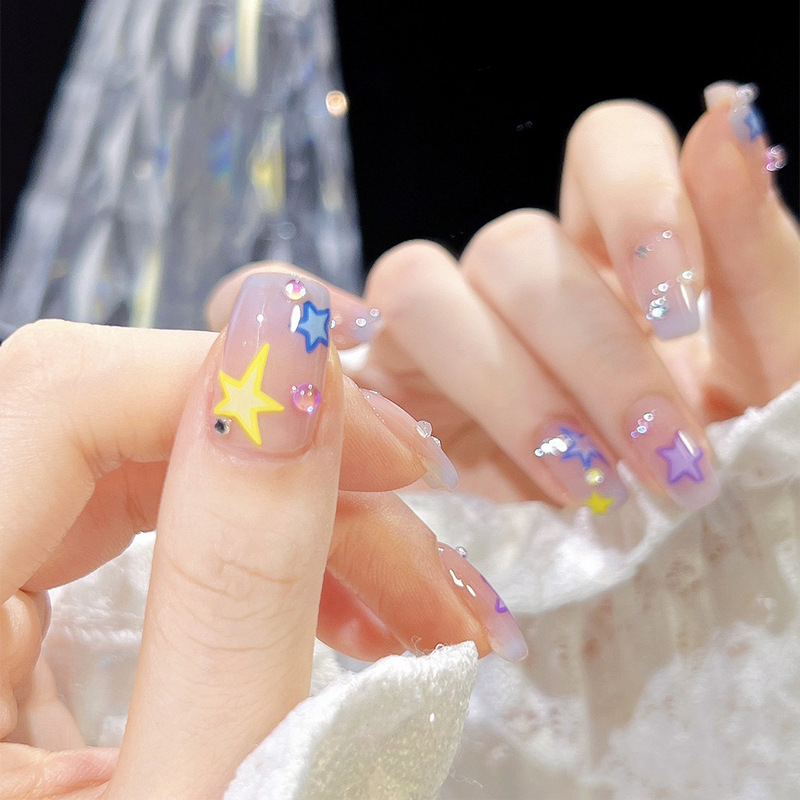 智贝详情图_9手工穿戴甲批发光疗短款可爱星星彩钻温柔系纯欲风