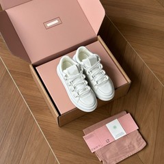 莞产！Miu小白鞋女厚底真皮系带增高圆头舒适休闲百搭简约运动鞋