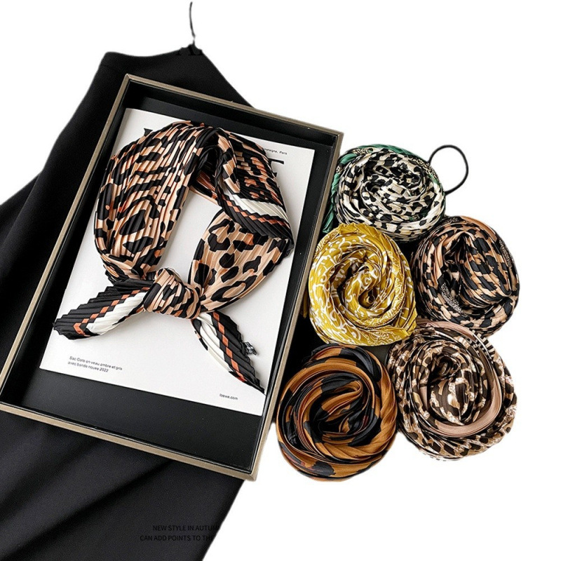 Women's Pleated Silk Scarf 70 Cm Square Neckerchief Style Leopard Print Cashew Print Satin Headscarf_voghion.com