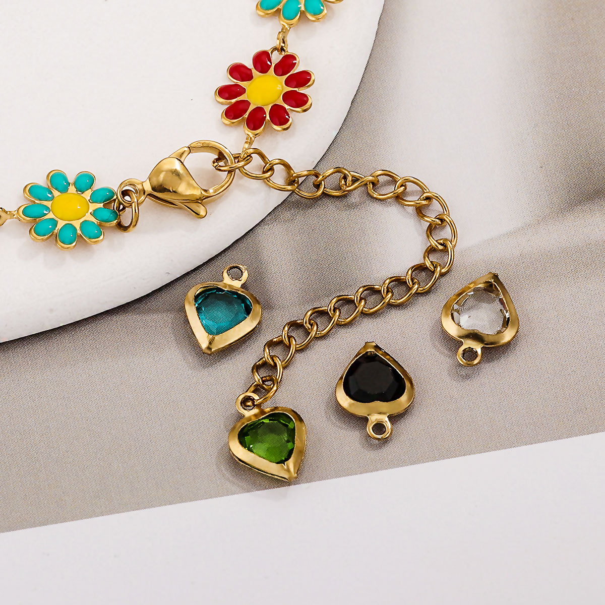 Serie de gotas de cristal de acero inoxidable nicho de alta calidad collar de colgante de acero de titanio DIY accesorios de joyería mayorista