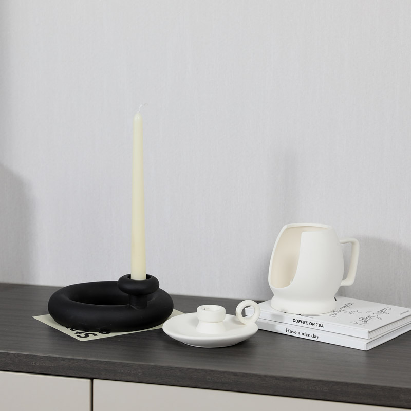 Retro silencioso blanco y negro esmerilado titular de la vela cerámica romántica cena con velas tiro boda accesorios decoración adornos