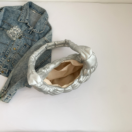 Korean-style new Cloud Bag, Croissant Half-Moon Bag – Casual, Versatile, Lightweight, Dumpling-Shape Sponge Bag with Pleated Design, Perfect for Women as a Crossbody Option